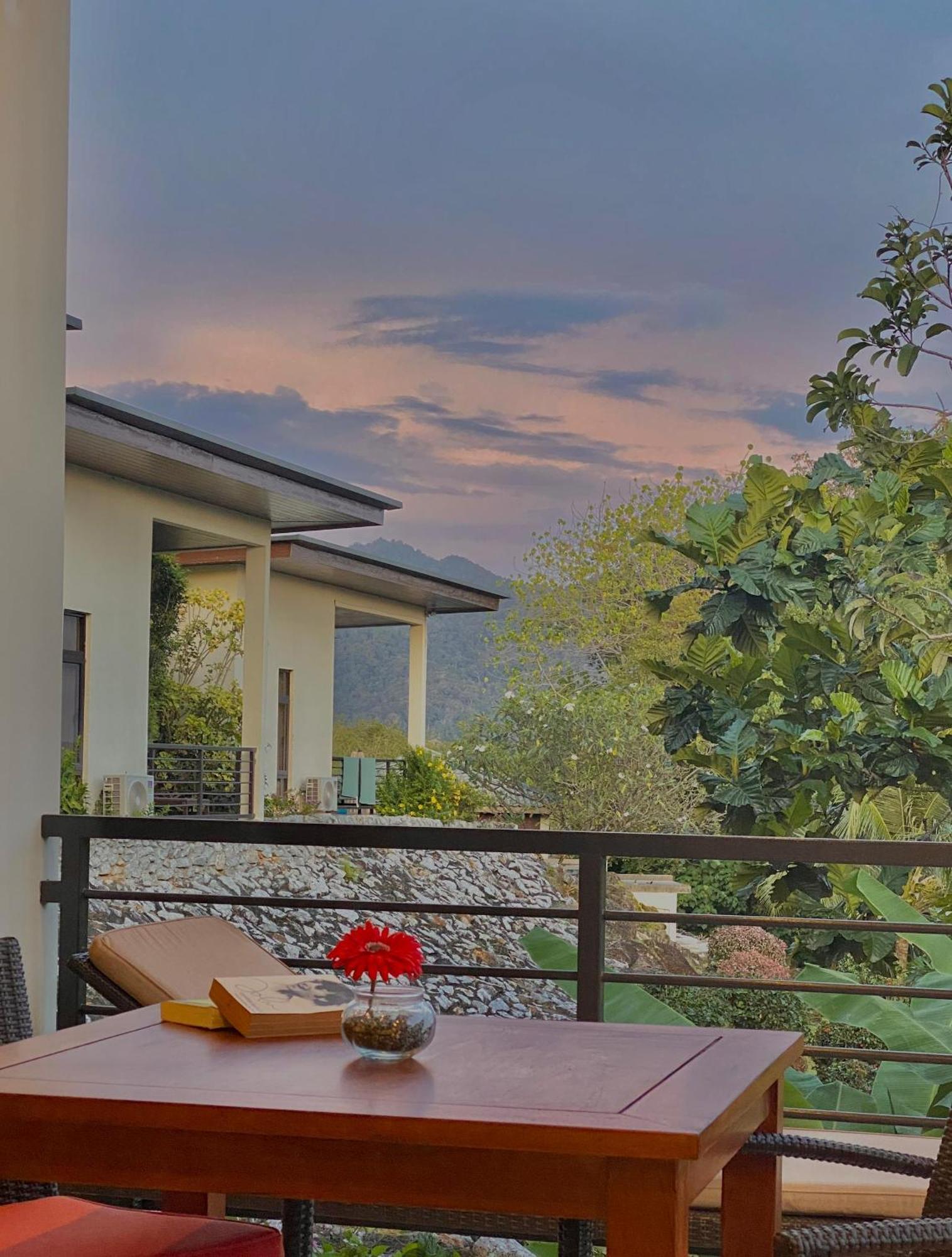 Ranis Lodge Padang Mat Sirat Екстер'єр фото